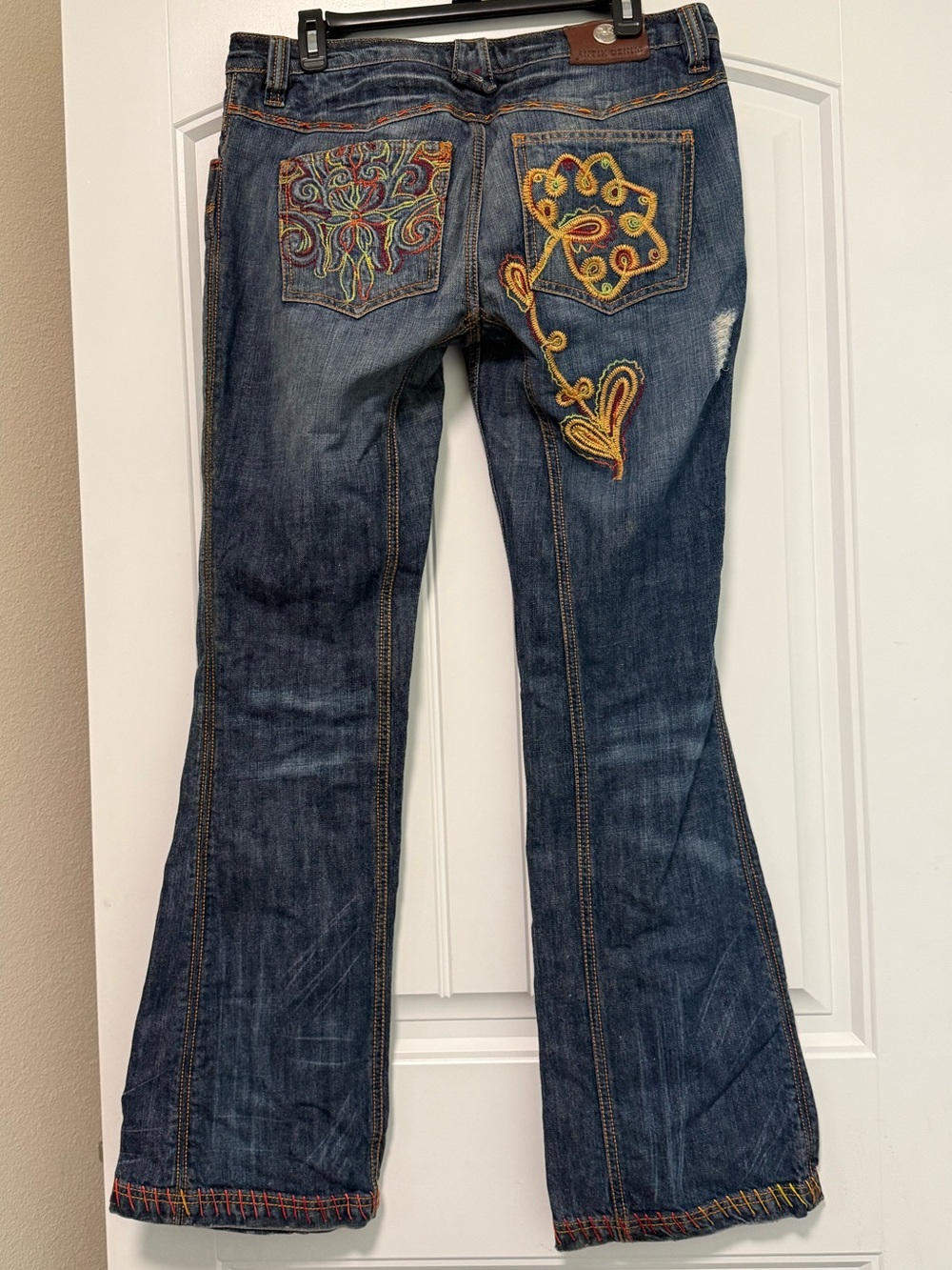 Y2K Antik Denim Floral Embroidered Flare Mid Rise Jeans - Picture 2 of 12